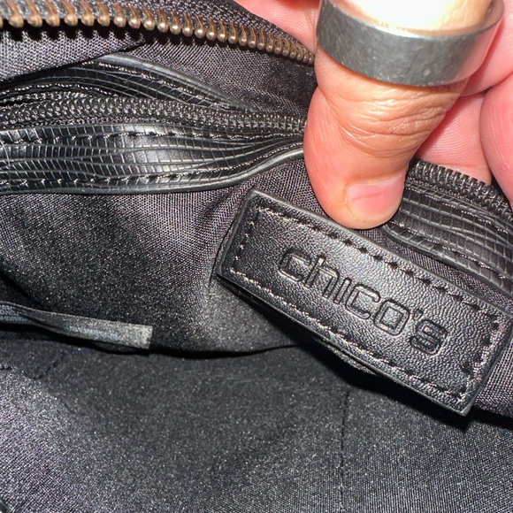 Chico's Two Tone Purse Crossbody Bag Adjustable Solid Black 8H X 11L - Picture 8 of 12